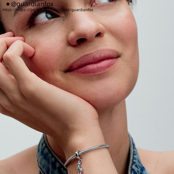 Pandora Disney Daisy Duck Dangle Charm - Picture 4 of 6